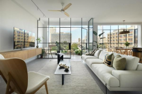 Picturesque 3BR Apt w Panoramic Views in Tel Aviv with Shelter by Sea N' Rent